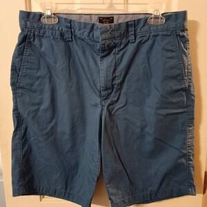 J. Crew - Men's Blue Club Chino Shorts - 32" x 10.5"